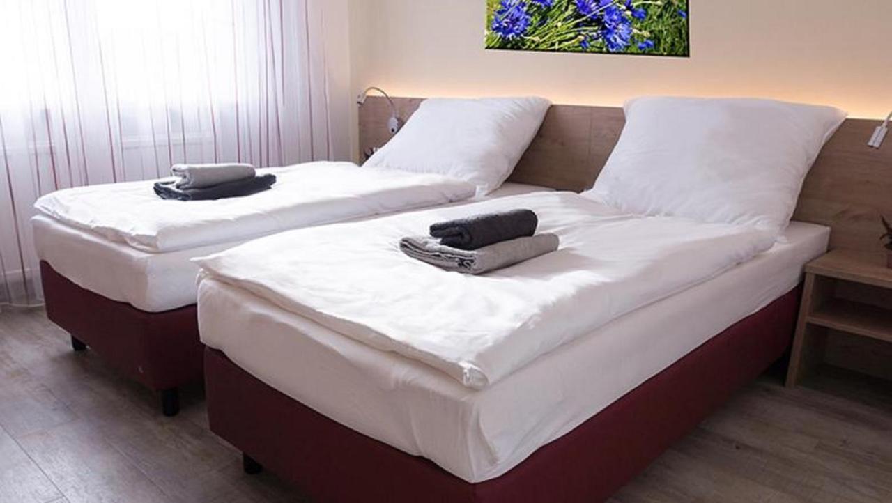 Bauers Gaestehaus Obersiebenbrunn Εξωτερικό φωτογραφία